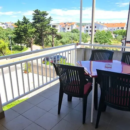 Hrzina Apartament Krk Town